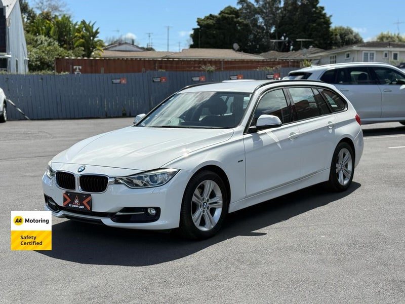 2014 BMW 320i WAGON, photo 3