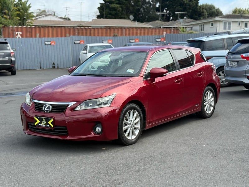 2013 Lexus CT 200h HYBRID, photo 3