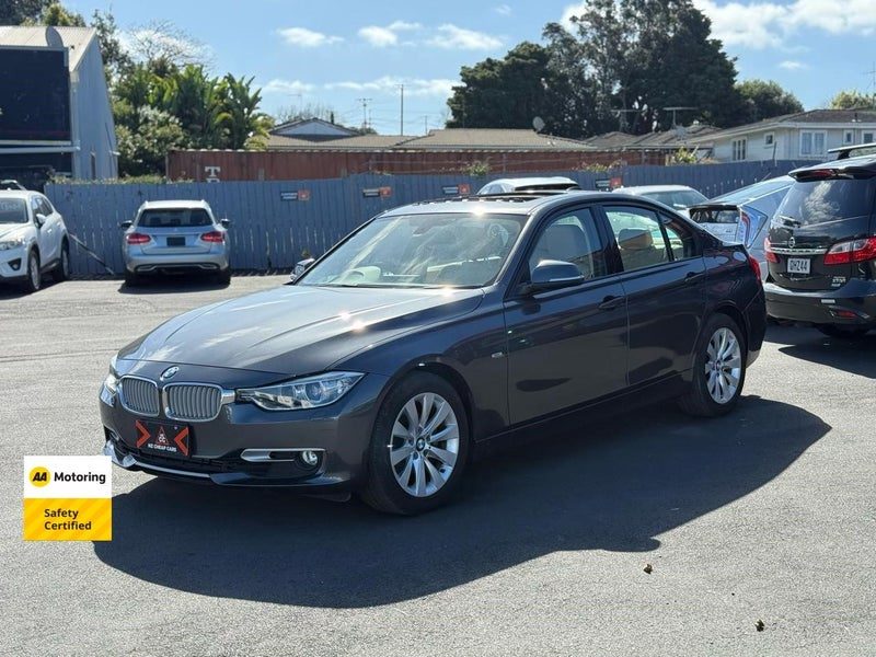 2012 BMW 320i, photo 3