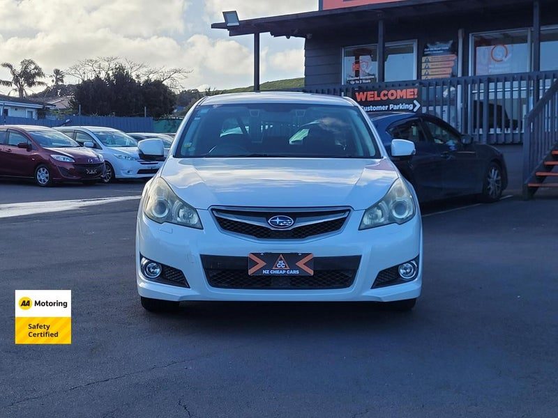 2012 Subaru Legacy, photo 2