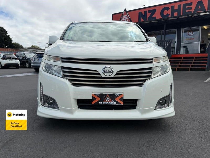 2013 Nissan Elgrand 7 Seater, photo 2