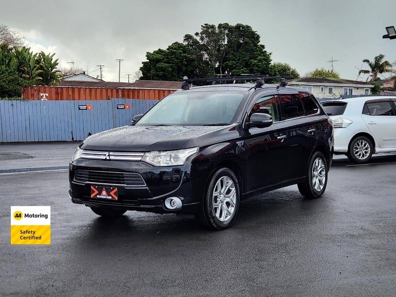 2014 Mitsubishi Outlander PHEV, photo 3