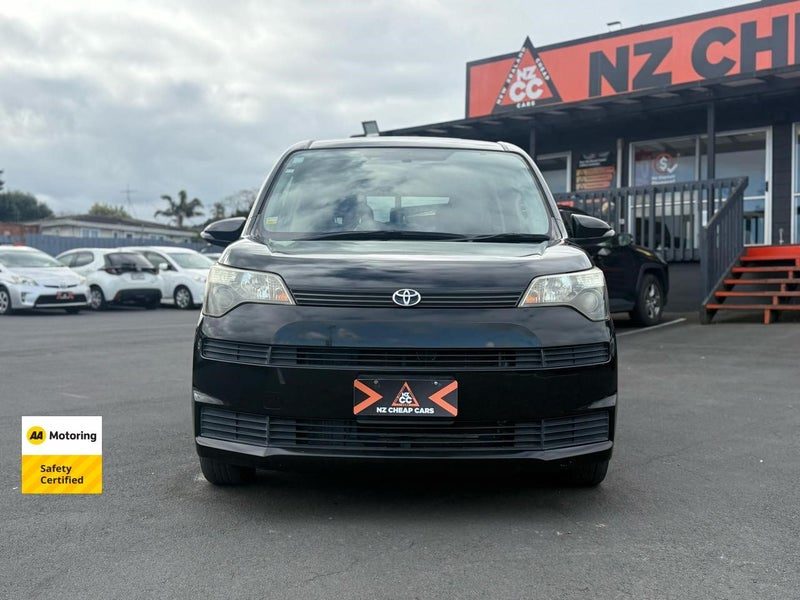 2014 Toyota Spade, photo 2