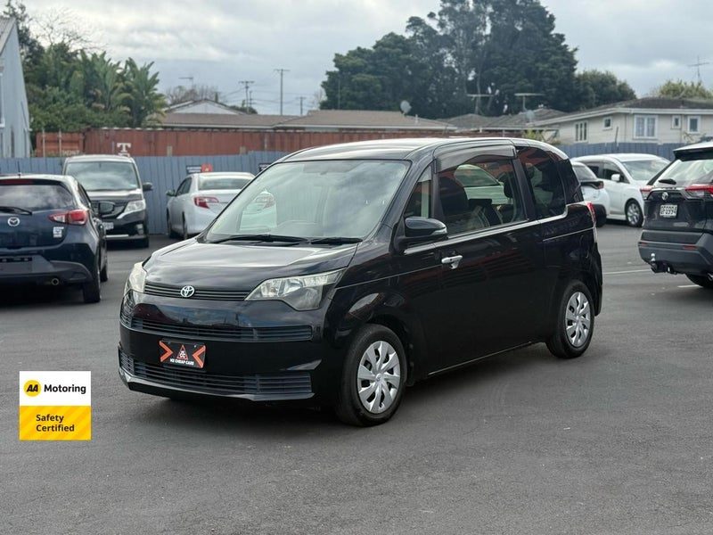 2014 Toyota Spade, photo 3