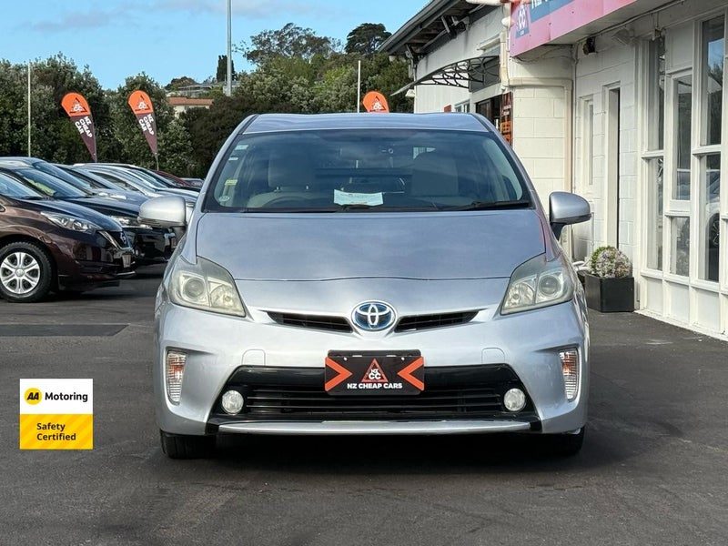 2012 Toyota Prius Hybrid, photo 2