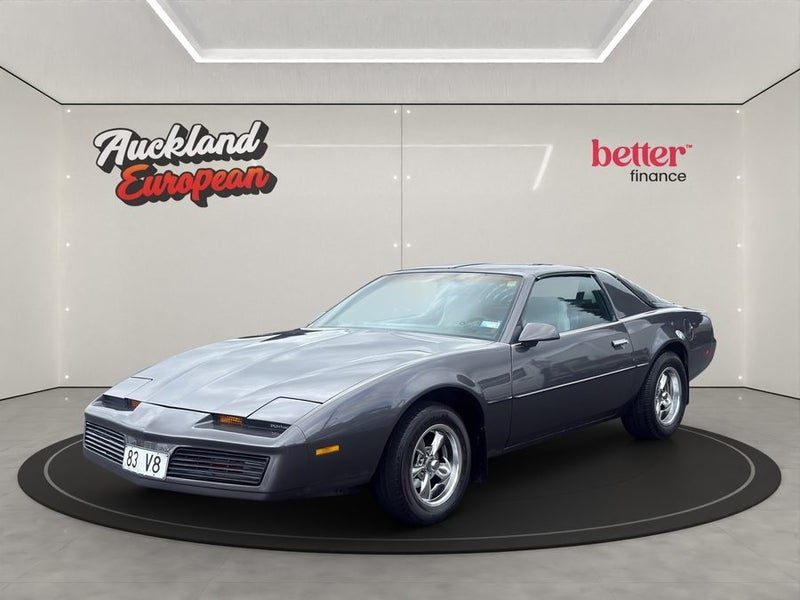 1983 Pontiac Firebird, photo 2