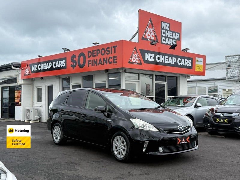 2012 Toyota Prius Alpha Hybrid