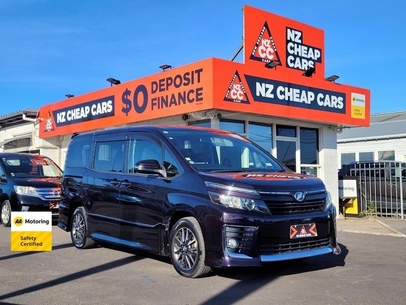 2014 Toyota Voxy 7 Seats