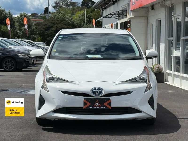 2017 Toyota Prius New shape Hybrid, photo 2