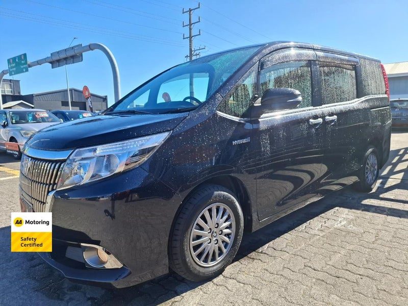 2015 Toyota Esquire 7 Seater HYBRID, photo 3
