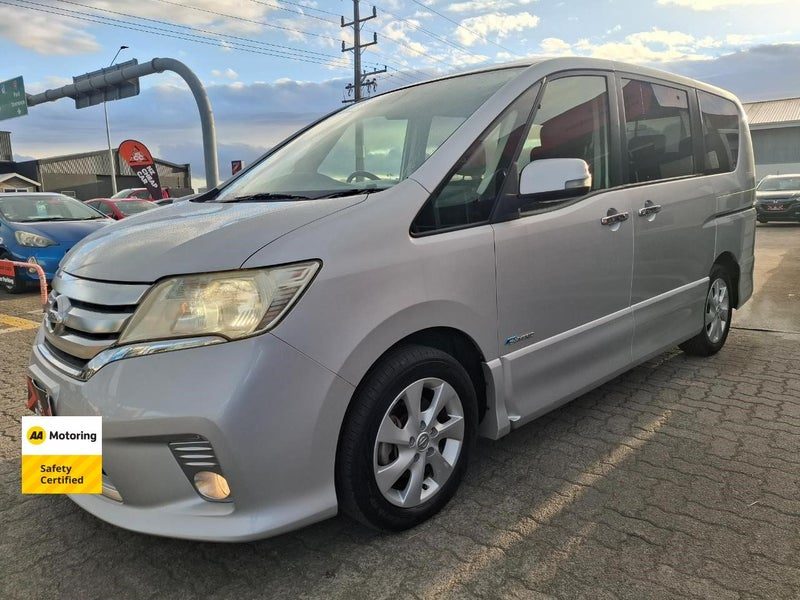 2013 Nissan Serena 7 Seater Hybrid, photo 3