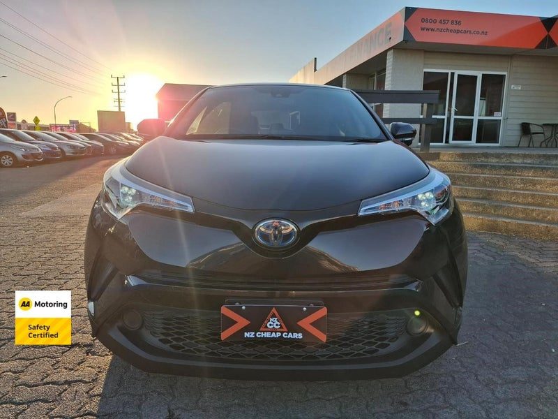 2017 Toyota C-HR HYBRID, photo 2