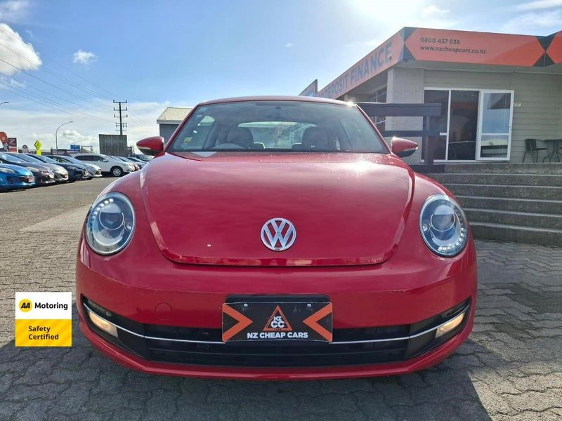 2013 Volkswagen Beetle, photo 2
