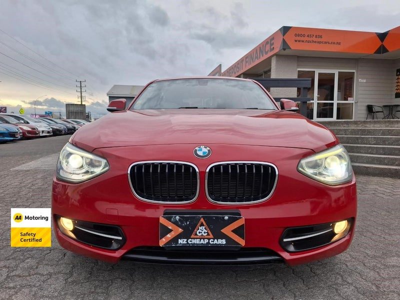 2013 BMW 120i, photo 2
