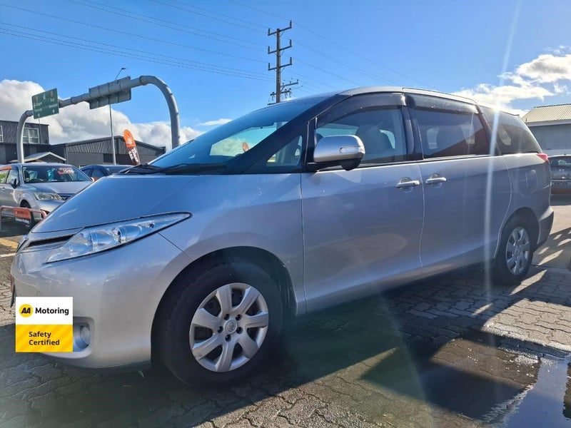 2015 Toyota Estima 7 Seater, photo 3