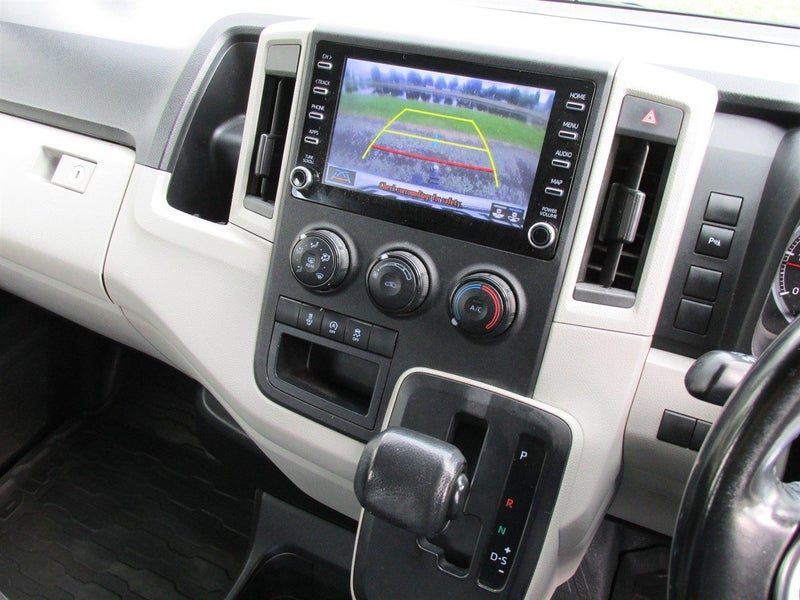 2021 Toyota Hiace ZX Jumbo, photo 3