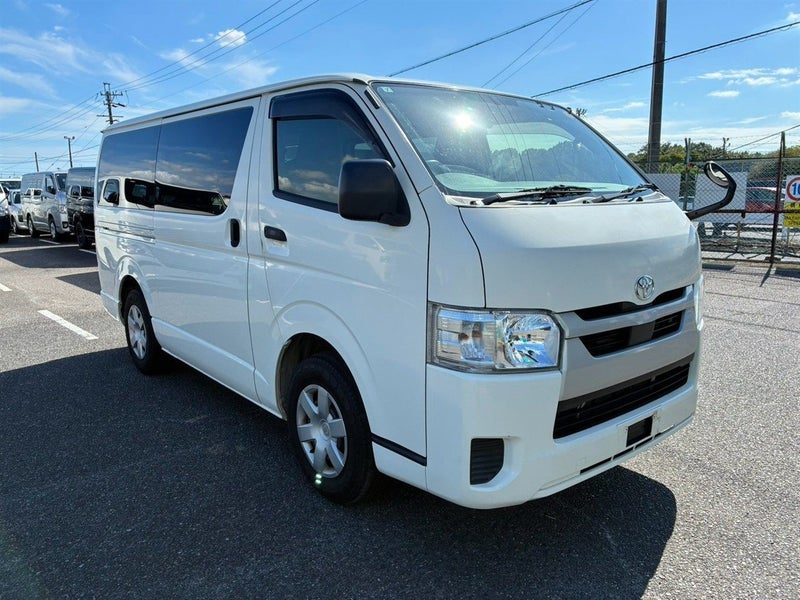 2021 Toyota Hiace DX Diesel