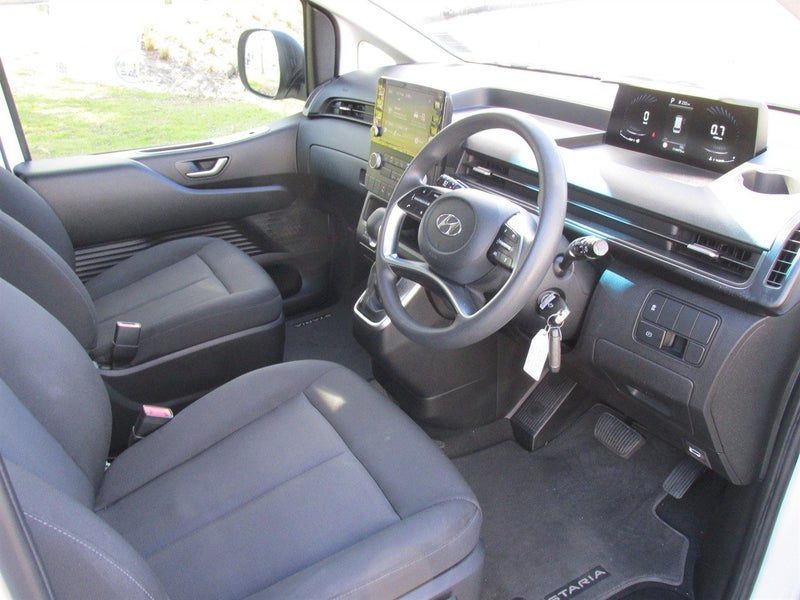 2021 Hyundai Staria Load, photo 3