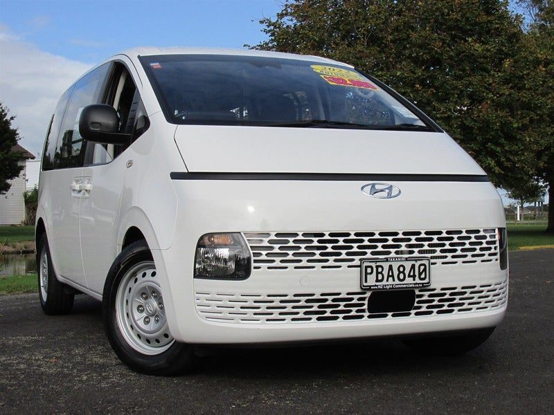 2022 Hyundai Staria Load
