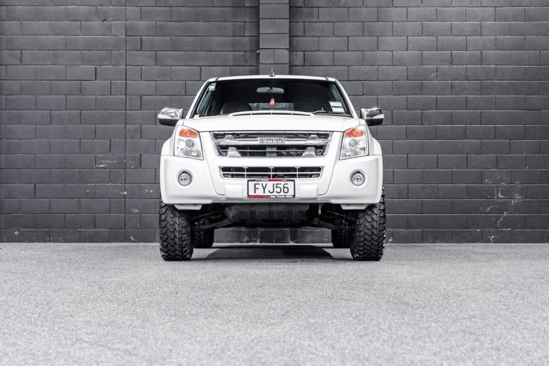 2011 Isuzu D MAX 3.0TD, 4WD, LS, photo 2