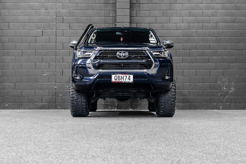 2023 Toyota Hilux 2.8TD, 4WD, SR5, photo 2