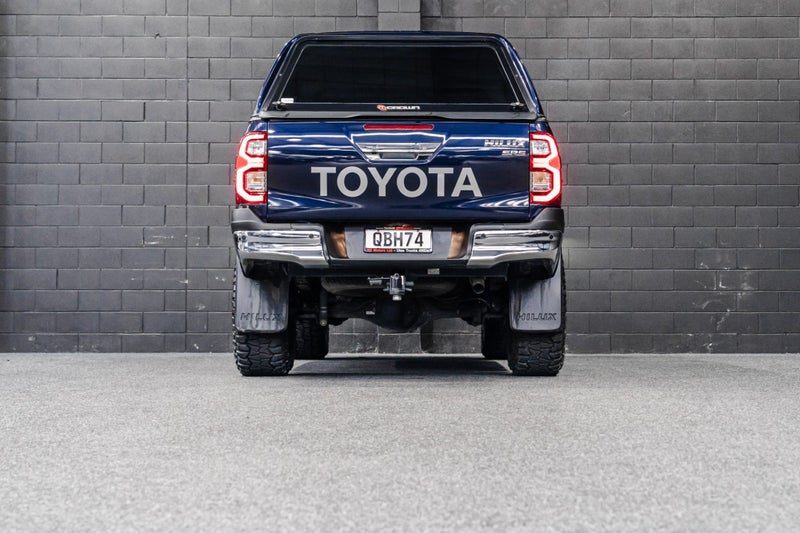 2023 Toyota Hilux 2.8TD, 4WD, SR5, photo 3