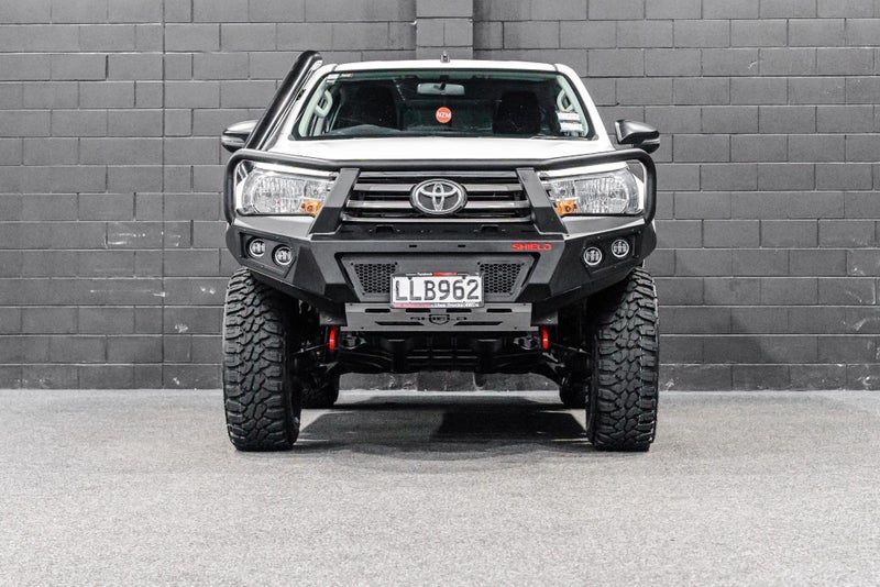 2018 Toyota Hilux 2.8TD, 4WD, SR, photo 2