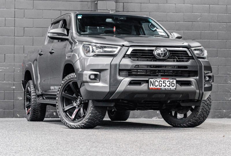 2020 Toyota Hilux 2.8TD, RWD, SR5 CRUISER