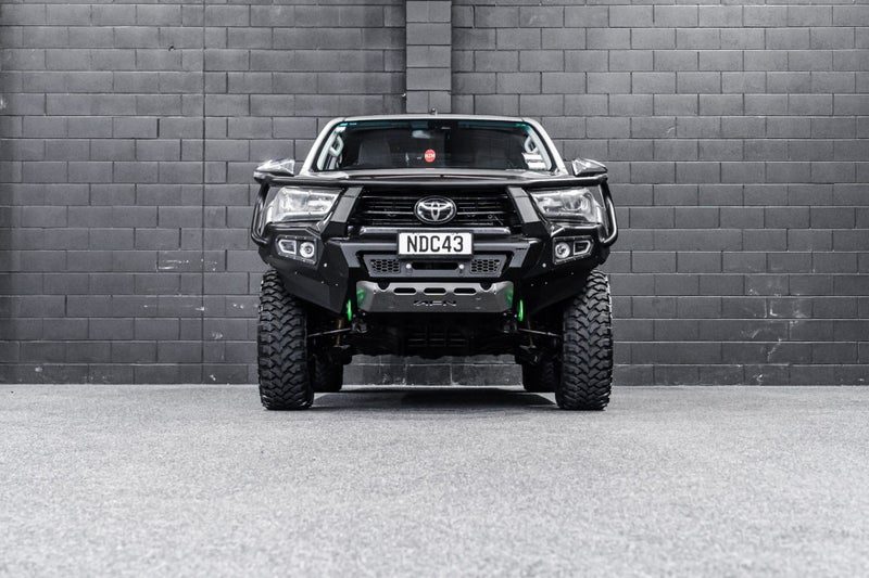 2020 Toyota Hilux 2.8TD, 4WD, SR5, photo 2