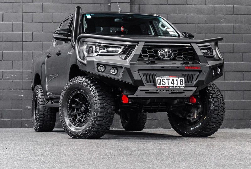 2024 Toyota Hilux 2.8TD, 4WD, SR5
