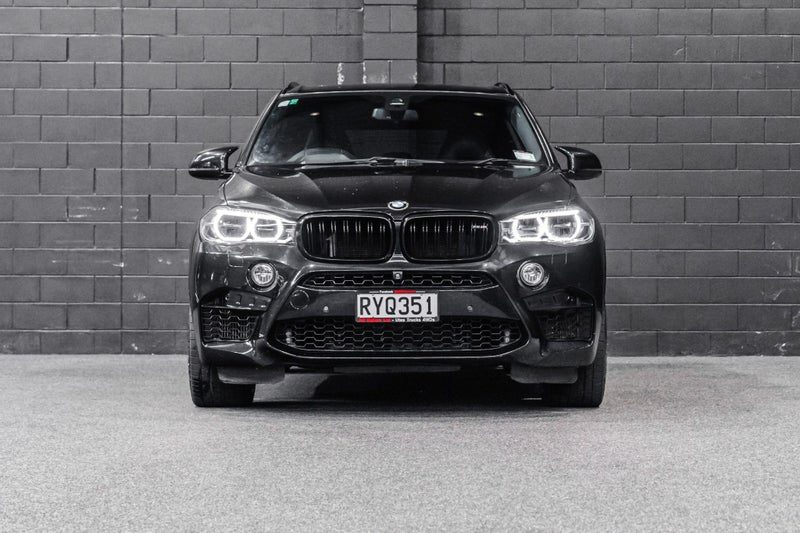 2016 BMW X5M M SAV, 4.4L Twin Turbo V8, 4WD, photo 2