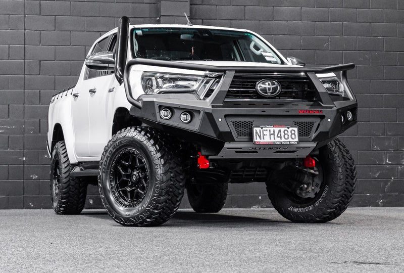 2020 Toyota Hilux 2.8TD, 4WD, SR