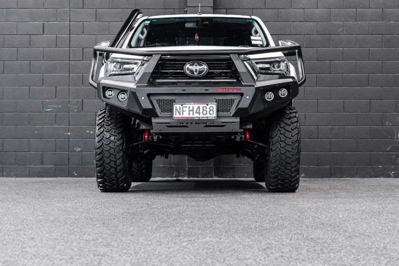 2020 Toyota Hilux 2.8TD, 4WD, SR, photo 2
