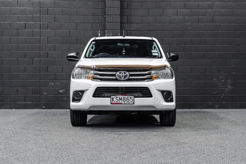 2017 Toyota Hilux 2.8TD, RWD, S, photo 2