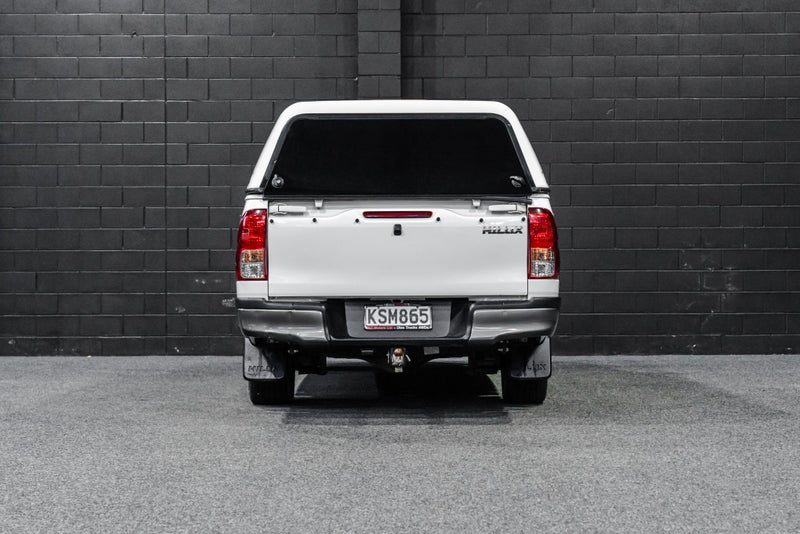 2017 Toyota Hilux 2.8TD, RWD, S, photo 3