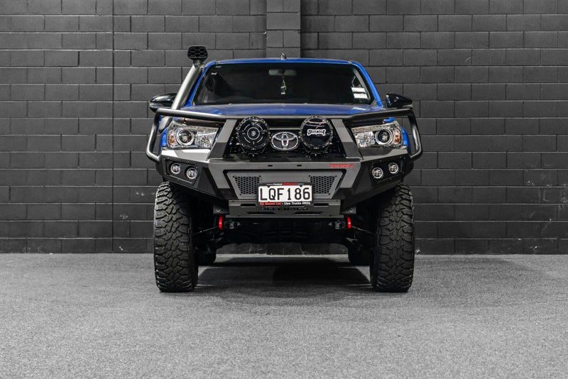2018 Toyota Hilux 2.8TD, 4WD, SR5 CRUISER, photo 2