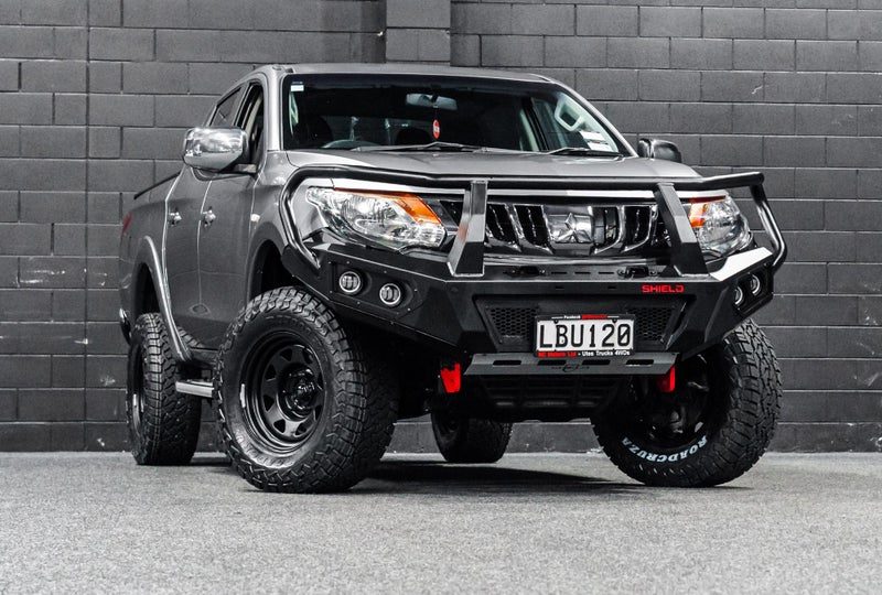 2018 Mitsubishi Triton 2.4D, RWD, GLXR