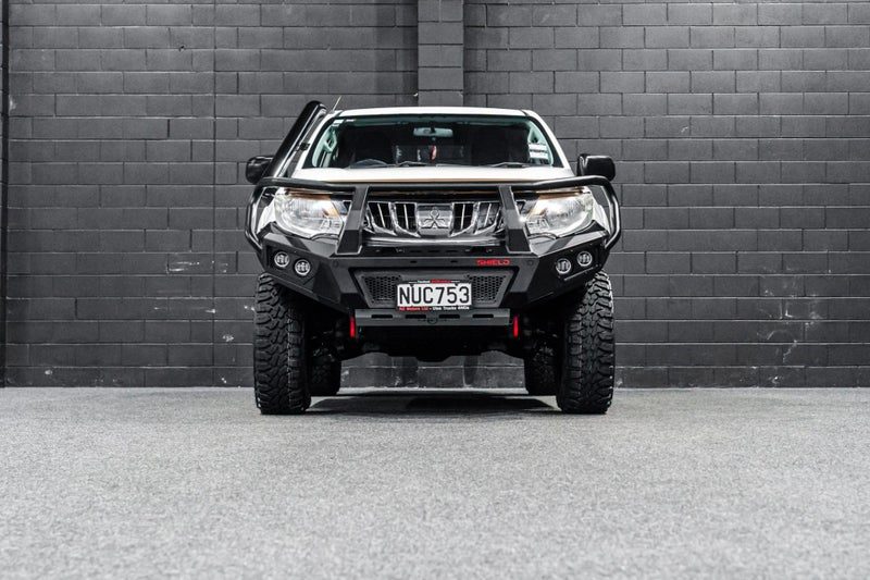 2015 Mitsubishi Triton 2.4TD, 4WD, photo 2