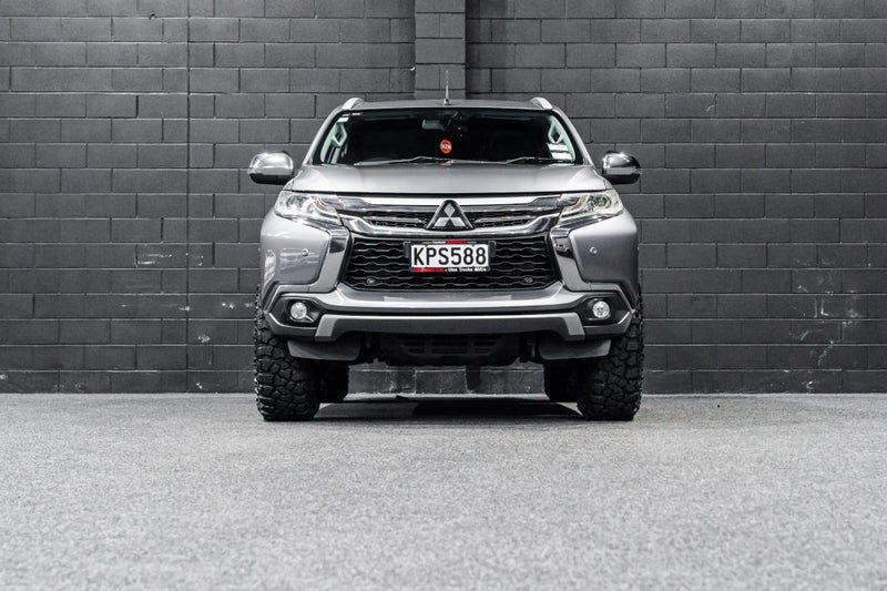 2017 Mitsubishi Pajero Sport 2.4TD, 4WD, VRX, photo 2