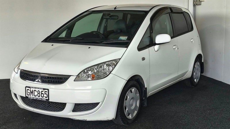 2005 Mitsubishi Colt, photo 3
