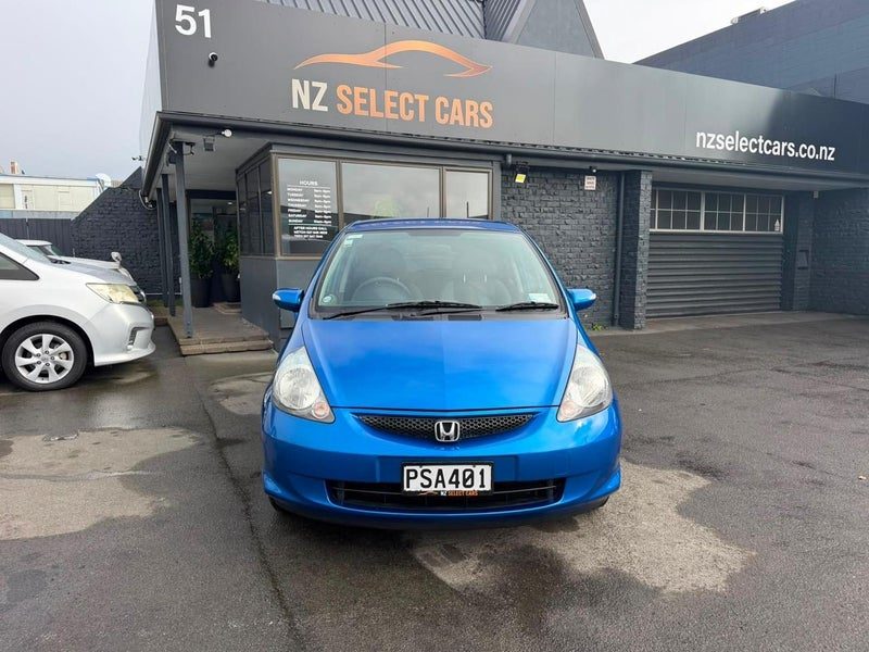 2005 Honda Fit, photo 2