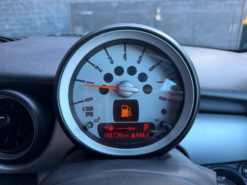 2008 BMW Mini COOPER, photo 2