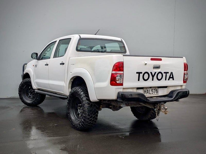 2013 Toyota Hilux TD DC, photo 3