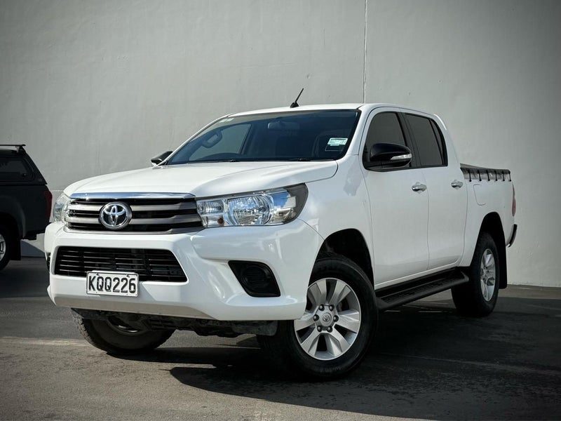 2017 Toyota Hilux SR TD DC