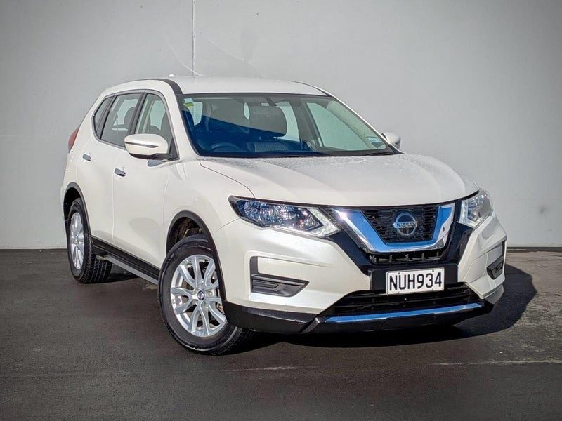 2021 Nissan X-Trail ST 4WD, photo 2
