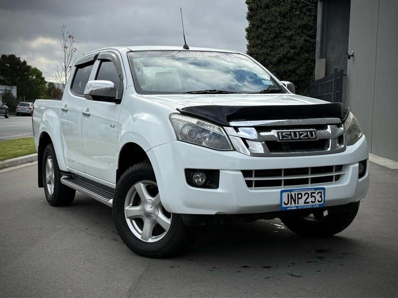2015 Isuzu D-Max LS DC, photo 2
