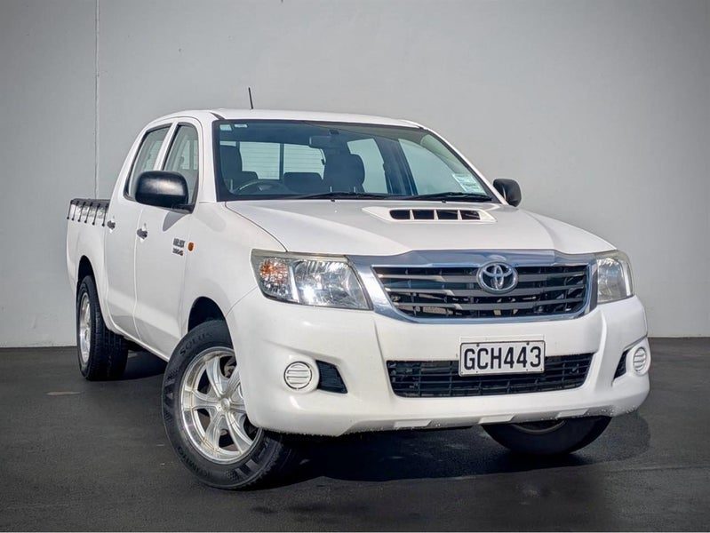 2011 Toyota Hilux TD DC, photo 2