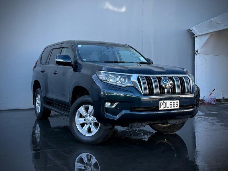 2020 Toyota Land Cruiser Prado TX, photo 2
