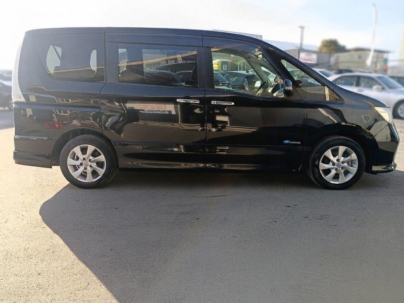 2013 Nissan Serena