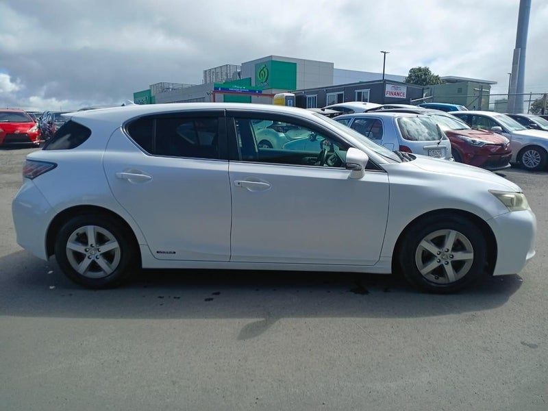 2013 Lexus CT 200h, photo 2